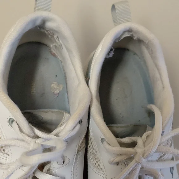 Easy Spirit Women's White Gravity Laceup Athletic Walking Shoes Size 8 - Picture 2 of 11
